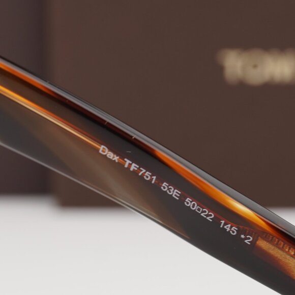 Tom Ford Dax FT0751 53E Square Sunglasses - Blonde Havana\Brown - Picture 11 of 11